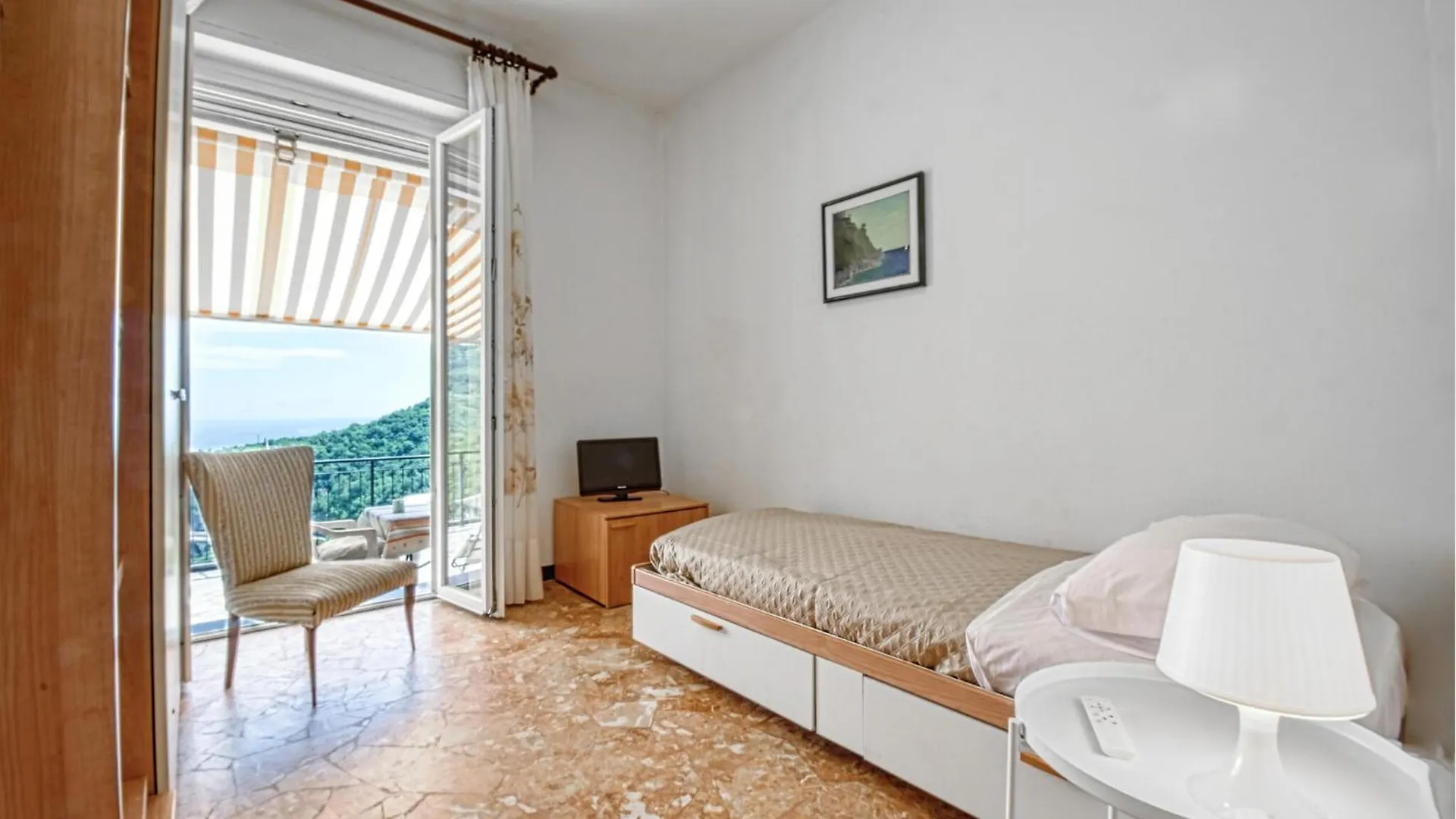 Holiday home Cozy Home In Sori With House Sea View Italy