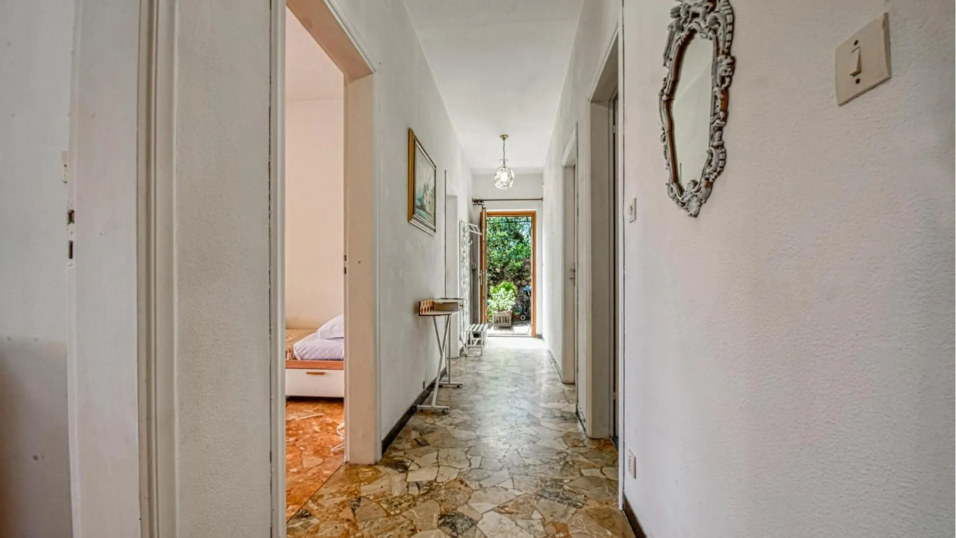 Holiday home Cozy Home In Sori With House Sea View