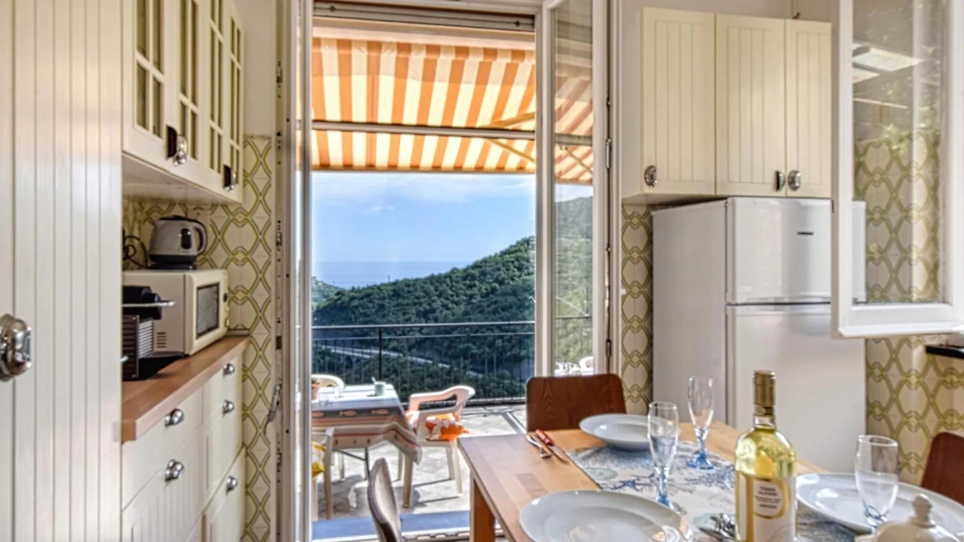 Holiday home Cozy Home In Sori With House Sea View Italy