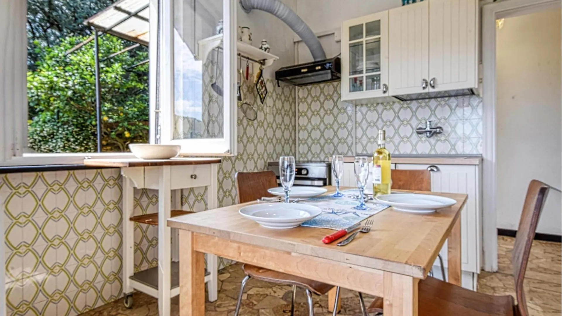 Cozy Home In Sori With House Sea View